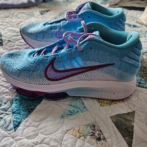 Nike Paige Bueckers GT Hustle 3